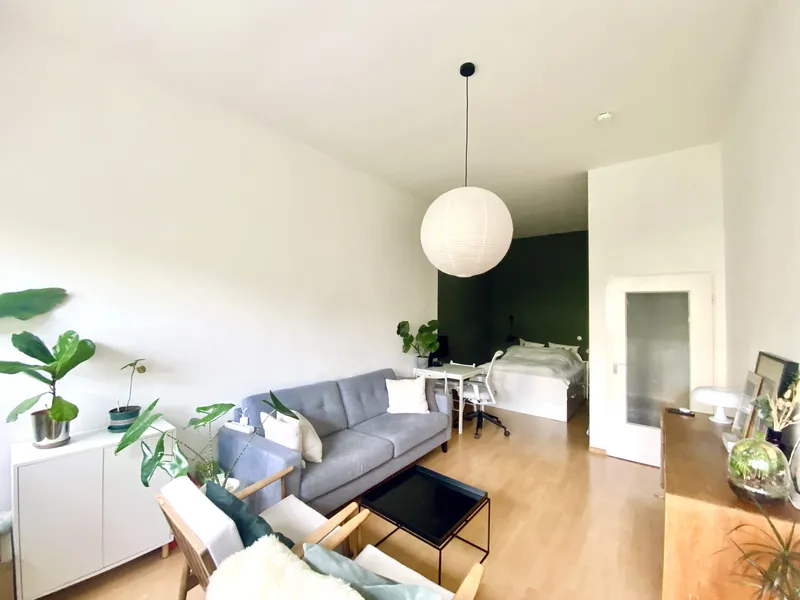 Nachmieter:in für helle 1-Zimmer-Wohnung in Berlin-Wilmersdorf ab 01.10. gesucht — photo 1